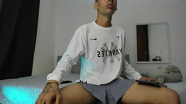 twinkDuohot online show from 09/27/25, 01:32