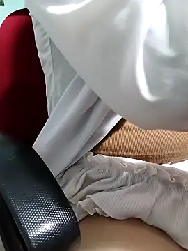 Tasu774 online show from 11/14/25, 01:15