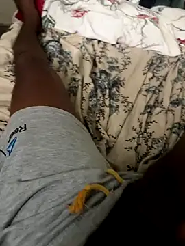 babybaby2000- online show from 11/17/25, 02:28