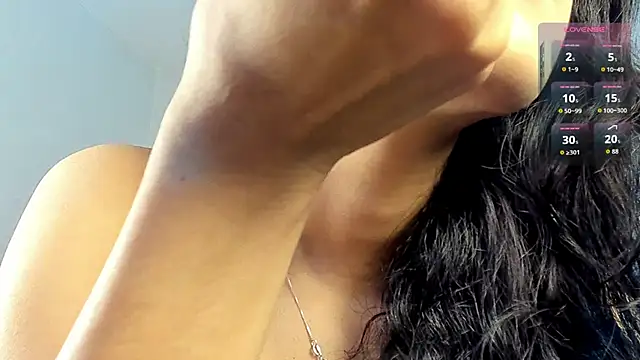 emycarver09 online show from 02/03/26, 10:53