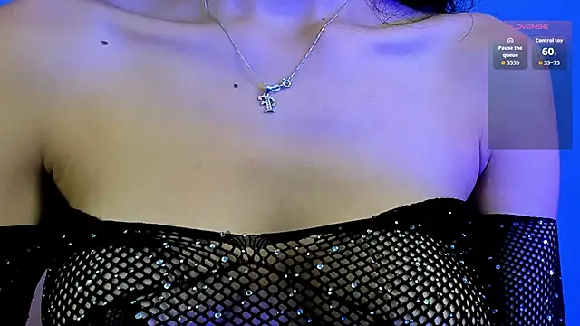 emycarver09 online show from 02/10/26, 10:52