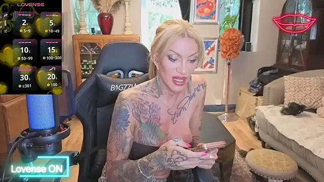 xl uk top trans online show from 06/24/26, 11:42
