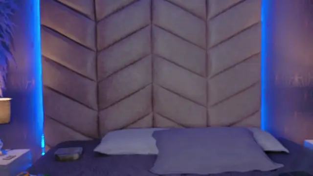 samiradoll online show from 09/16/25, 04:13