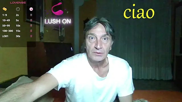 Snapshot of lattediyak chatting on 09/29/25, 01:55 lattediyak online show from 09/29/25, 01:55