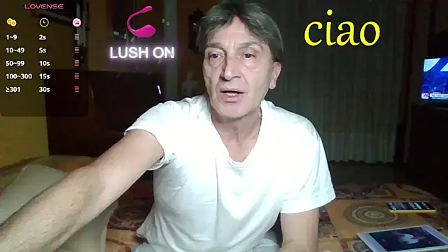 Snapshot of lattediyak chatting on 12/02/25, 01:11 lattediyak online show from 12/02/25, 01:11