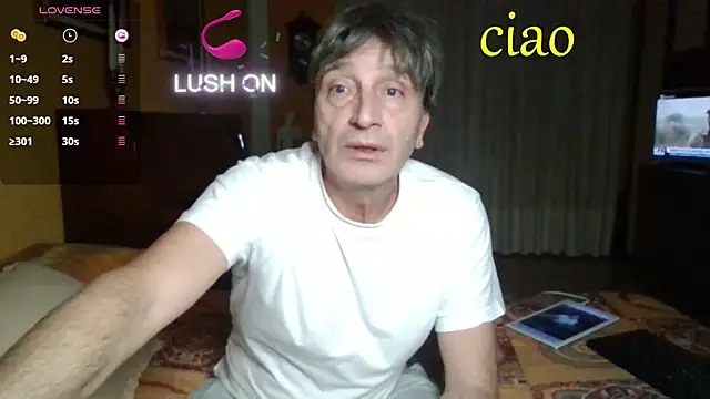 Snapshot of lattediyak chatting on 12/17/25, 01:00 lattediyak online show from 12/17/25, 01:00