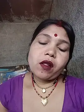 Snapshot of Rashili_jaan chatting on 06/15/26, 11:45 Rashili jaan online show from 06/15/26, 11:45