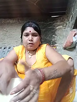 Snapshot of Rashili_jaan chatting on 06/18/26, 03:51 Rashili jaan online show from 06/18/26, 03:51