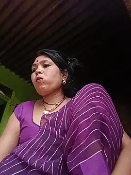 Snapshot of Rashili_jaan chatting on 06/30/26, 11:44 Rashili jaan online show from 06/30/26, 11:44