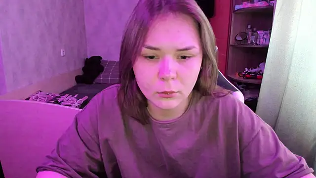 Sophi gi online show from 09/28/25, 02:39