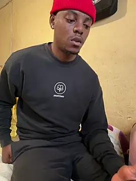 Hluga 25 online show from 04/24/26, 05:32