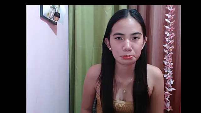 Snapshot of Shy_SexyLady chatting on 10/22/25, 12:27 Shy SexyLady online show from 10/22/25, 12:27