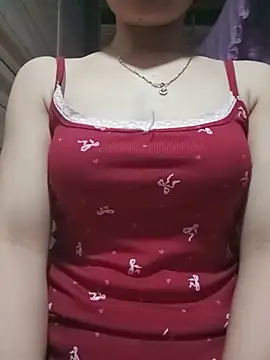 Snapshot of LucyyLy chatting on 07/06/26, 10:45 LucyyLy online show from 07/06/26, 10:45