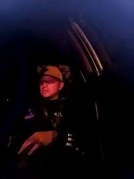 DebutingPathway online show from 10/17/25, 07:22