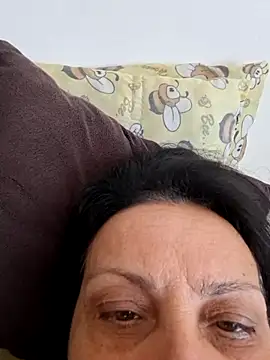 jessyca  online show from 10/10/25, 09:08