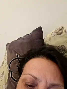 jessyca  online show from 10/10/25, 09:14