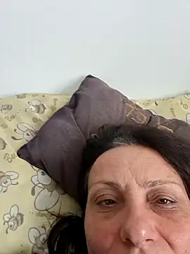 jessyca  online show from 10/22/25, 10:48