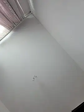 jessyca  online show from 10/26/25, 08:42