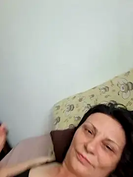 jessyca  online show from 10/27/25, 08:51