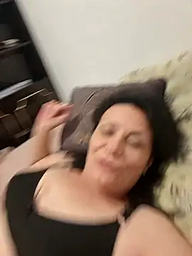 jessyca  online show from 10/31/25, 09:16