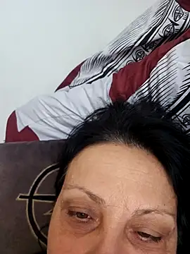 jessyca  online show from 11/15/25, 08:44