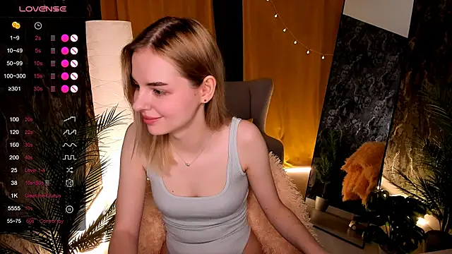 LillianShine online show from 07/03/26, 08:54