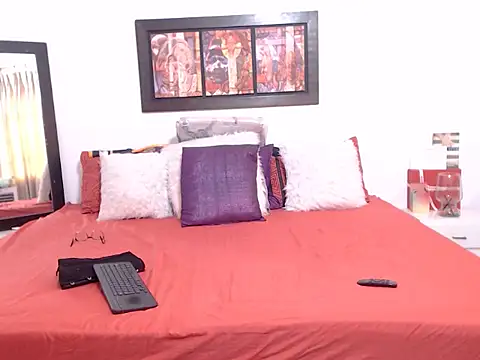 OSHYRIS online show from 11/10/25, 12:37