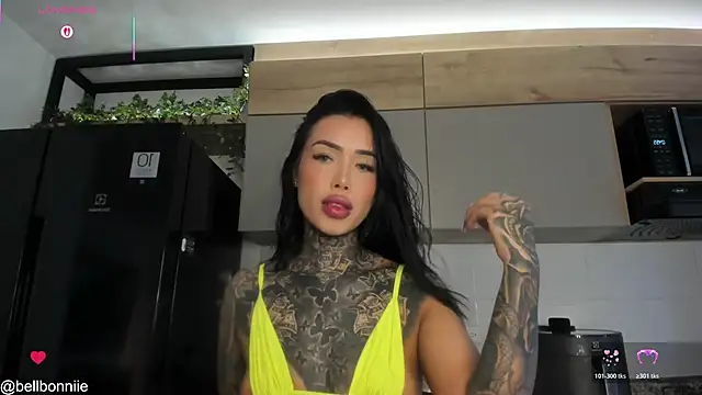 belllbonniie online show from 04/24/26, 07:16