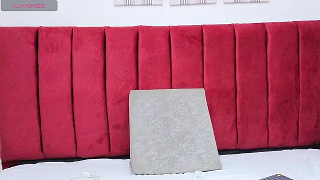 Veronica Mae online show from 09/13/25, 04:12