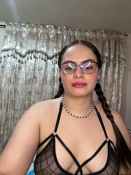 Tayler Kim online show from 05/17/26, 05:53