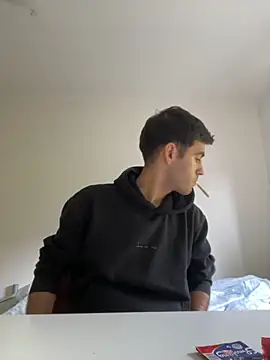 Snapshot of dino2603 chatting on 09/10/25, 09:09 dino2603 online show from 09/10/25, 09:09