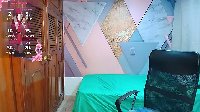 lucyy latin online show from 03/07/26, 07:11