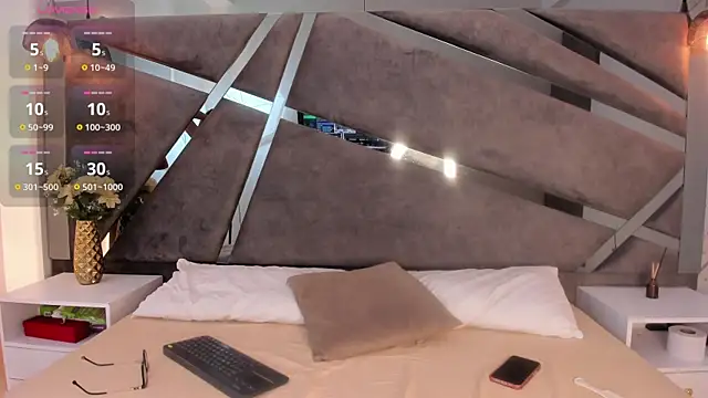 miia reeves  online show from 11/05/25, 12:27