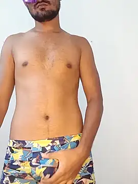 Snapshot of new_coupleee chatting on 09/25/25, 07:01 new coupleee online show from 09/25/25, 07:01