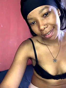 Snapshot of Pretty_Beauty chatting on 10/01/25, 09:59 Pretty Beauty online show from 10/01/25, 09:59