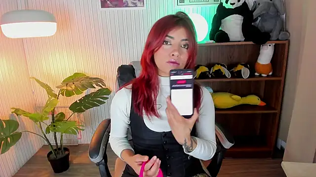 Mystic blue online show from 12/20/25, 04:19