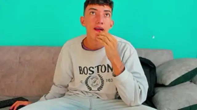 Maikol Ortiz online show from 04/14/26, 12:33