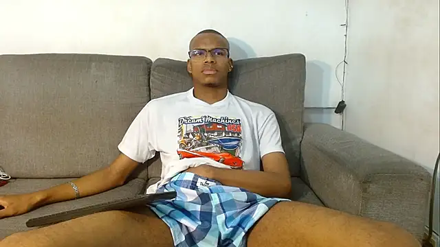 criss zuri online show from 10/27/25, 11:58