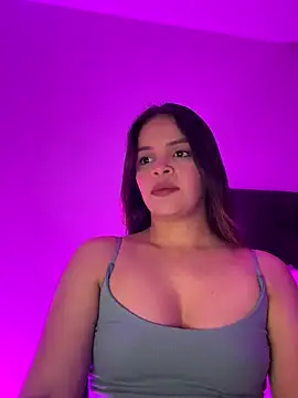 Snapshot of helen_palmer chatting on 10/30/25, 01:51 helen palmer online show from 10/30/25, 01:51