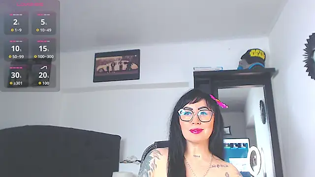 Vicky hotmilf online show from 04/20/26, 11:13