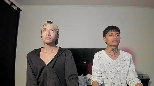 mhatias  online show from 11/16/25, 03:34