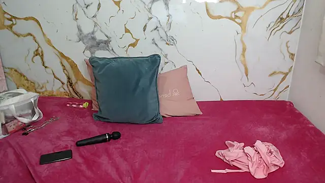 EmilyCoy  online show from 02/04/26, 03:23