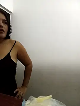 chloe 90 online show from 10/09/25, 11:25