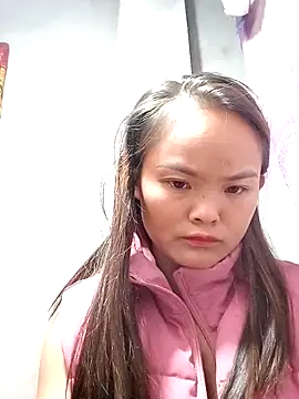 xinhxinhcute online show from 09/14/25, 10:53