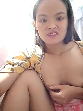 xinhxinhcute online show from 09/30/25, 11:59