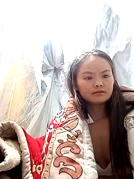 xinhxinhcute online show from 10/09/25, 10:19