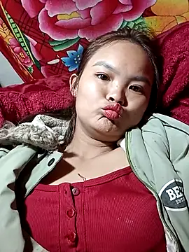 xinhxinhcute online show from 12/03/25, 11:25