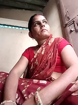 Snapshot of Hot_rachnasexy chatting on 05/01/26, 12:37 Hot rachnasexy online show from 05/01/26, 12:37
