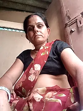Snapshot of Hot_rachnasexy chatting on 05/15/26, 12:28 Hot rachnasexy online show from 05/15/26, 12:28