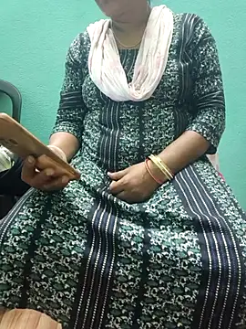 desi boudi87 online show from 11/02/25, 11:45